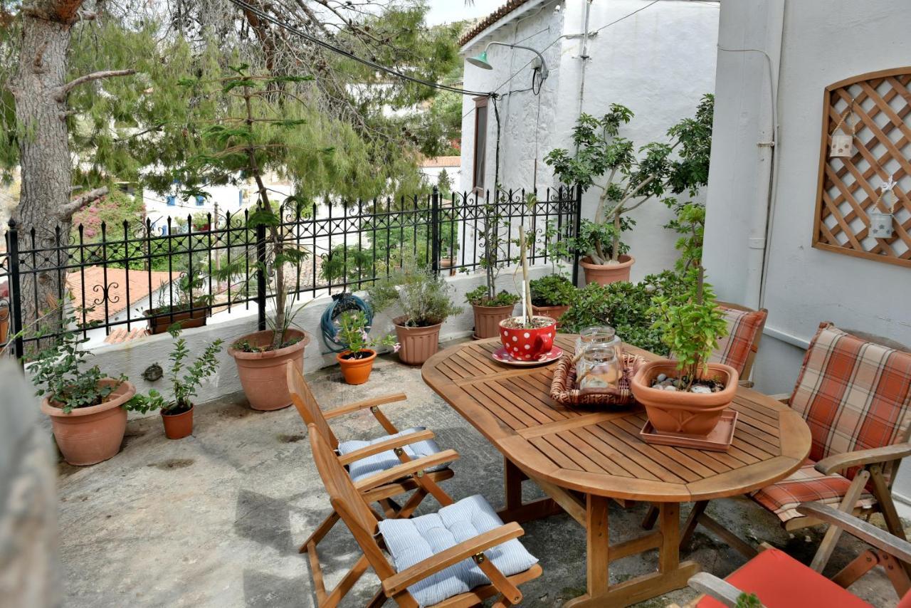 Grandmas Guest House Hydra  Zewnętrze zdjęcie